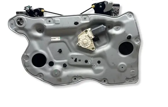 Nissan 370Z Front door window regulator with motor 915517105 83143 030612135