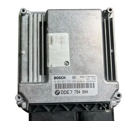 BMW 7 E65 E66 Engine control unit/module 7794904 0281011231 7795077