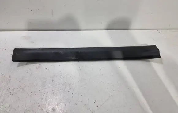 Toyota Yaris Cross Front sill trim cover 67914K0020