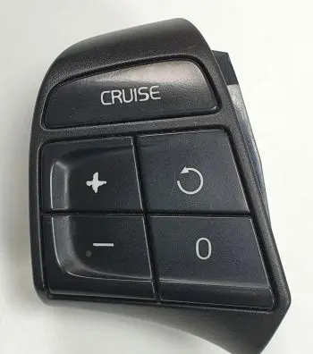 Volvo XC70 Steering wheel buttons/switches 30739638