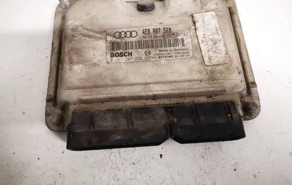 Audi A8 S8 D3 4E Engine control unit/module 4e0907560 4e0910560