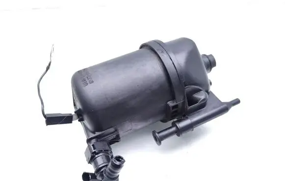 Jaguar XE Fuel filter housing GX739B072AF U10F190335
