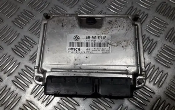 Seat Ibiza III (6L) Engine control unit/module 038906019ne 038906019