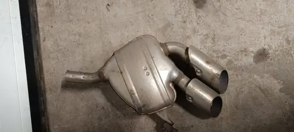 Porsche Macan (95B) Rear muffler/silencer tail pipe 95B253611D