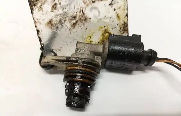 Skoda Praktik (5J8) Camshaft position sensor 030907601e