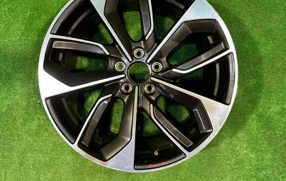 Audi A3 8Y R19 alloy rim 