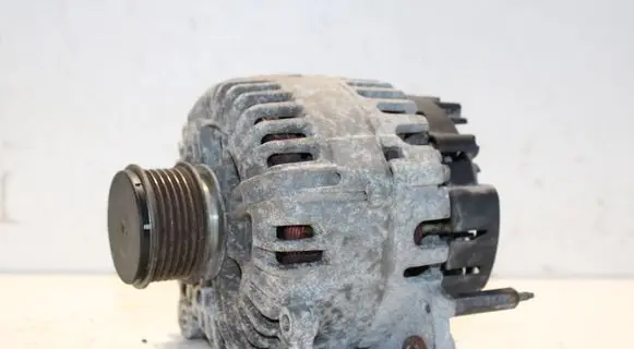 Volkswagen Golf V Generator/alternator 06F903023C