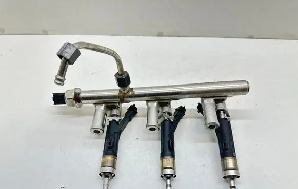 Citroen C3 Fuel injectors set 9675330380