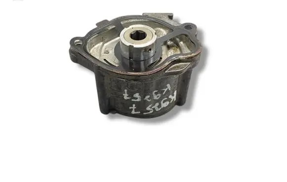 Mercedes-Benz C W204 Vacuum pump GD01497 AC46080