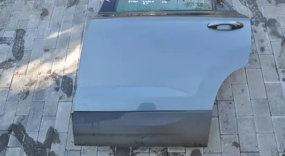 Skoda Karoq Rear door 