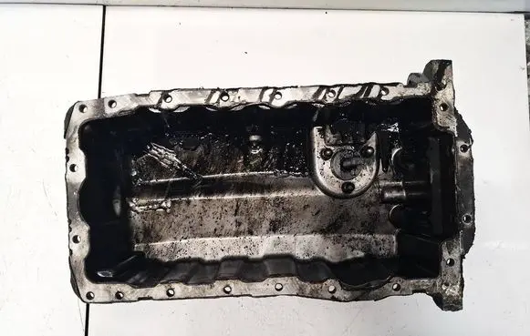 Volkswagen Touran I Oil sump AC43400