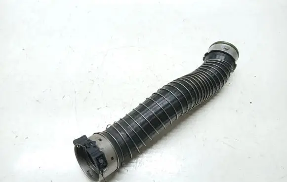 BMW X1 E84 Intercooler hose/pipe