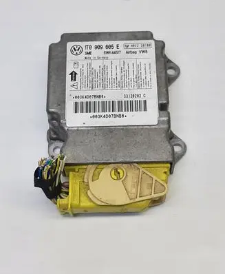 Volkswagen Touran II Airbag control unit/module 1T0909605E