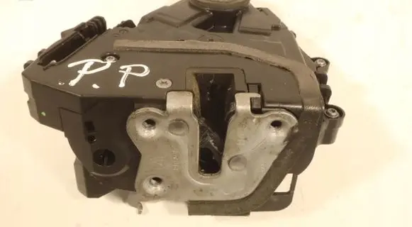 Renault Kangoo II Front door lock 805023672R