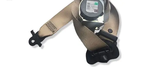 BMW 5 F10 F11 Front seatbelt 610126200B