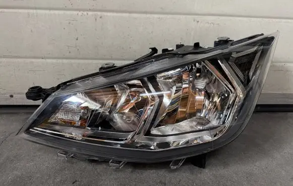Seat Ibiza V (KJ) Headlight/headlamp 6F1941015B
