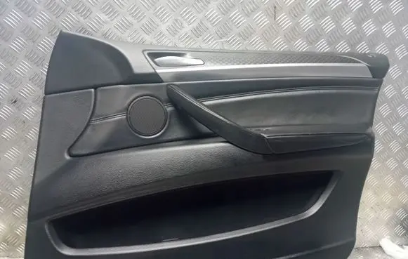 BMW X6 E71 Front door card panel trim