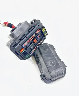 Fuse box set