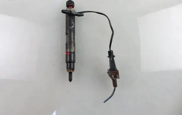 Ford Galaxy Fuel injector 028130201S