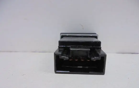 Audi Coupe Fog light switch 937302C002
