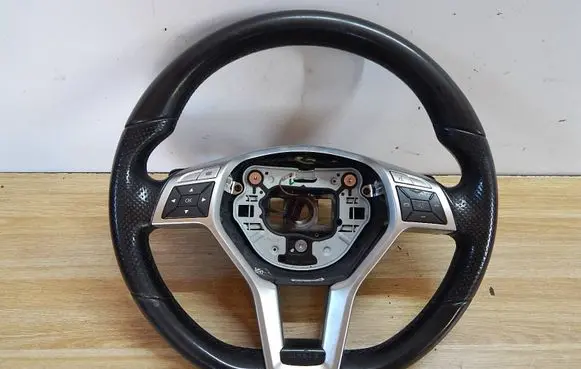 Mercedes-Benz E W212 Steering wheel A1724604203