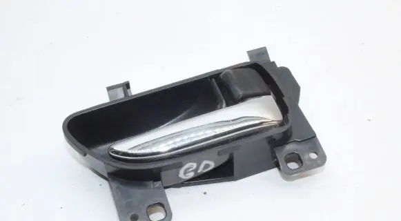 Subaru Outback (BS) Rear door interior handle