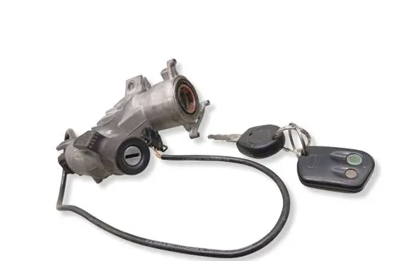 Volkswagen Multivan T4 Ignition lock 701905851A