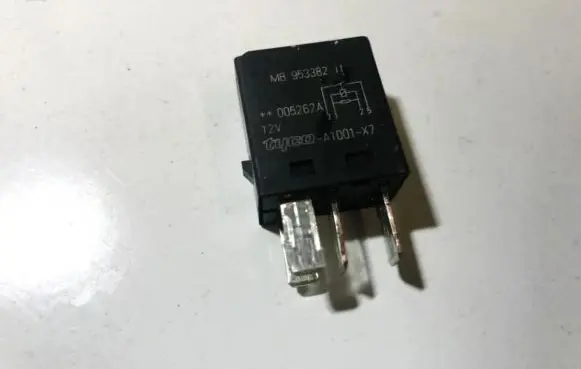 Mitsubishi Space Star Other relay mb953382 005626a