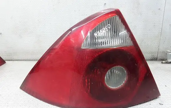 Ford Mondeo Mk III Rear/tail lights 3S7113405A