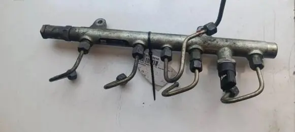 Renault Megane II Fuel main line pipe 0445214024