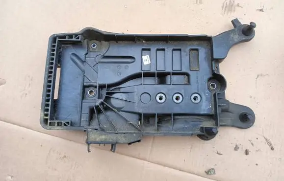 Seat Ibiza V (KJ) Battery tray 200915331