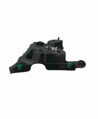 Volvo XC60 Front bumper mounting bracket 31383163
