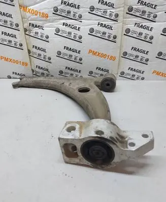 Volkswagen PASSAT B6 Front lower control arm/wishbone 3c0407153b