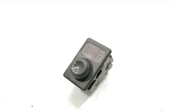 Nissan Primera Wing mirror switch