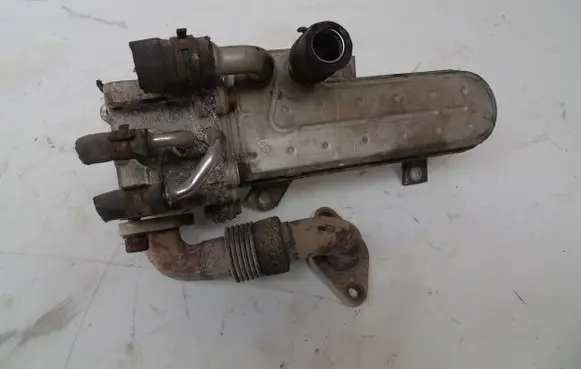 Audi A3 S3 8P EGR valve cooler 038131513D