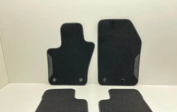 Fiat 500X Car floor mat set 68280283AA PKG20201126 0050927526
