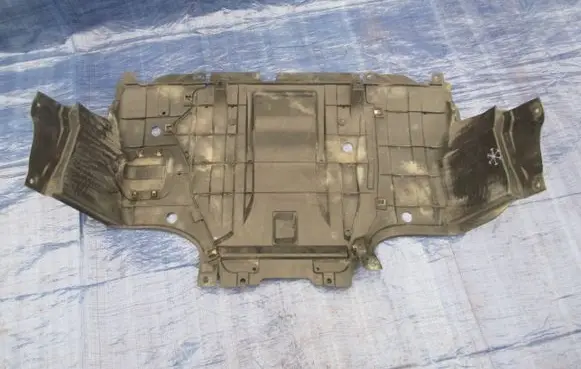 Honda Insight Front bumper skid plate/under tray 74J11TM8A00