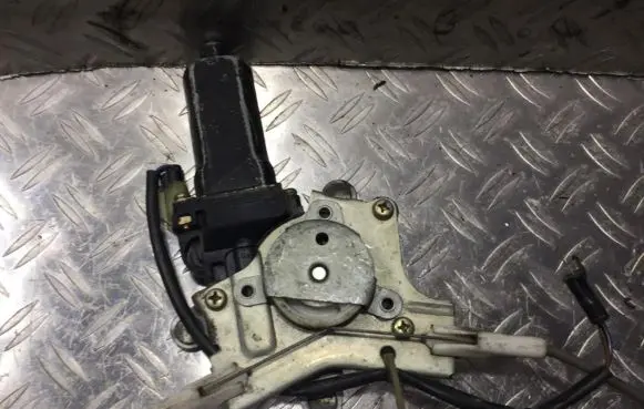Honda Accord Rear door window regulator motor