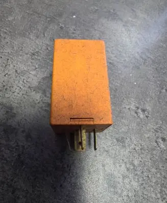 Ford Mondeo Mk III Other relay 68125