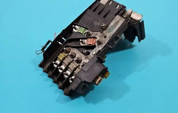 Citroen C4 I Picasso Central body control module 9664435980 IMPRK1373220