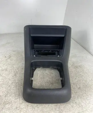 Volkswagen Tiguan Center console 5N1863476A 5M1863487