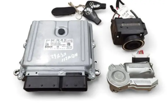 Mercedes-Benz E W211 Engine ECU kit and lock set 0281012787 A6421500591