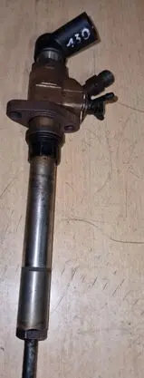 Volvo V70 Fuel injector 9657144580