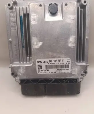 Volkswagen PASSAT B8 Engine control unit/module 04L907309K 0281030170
