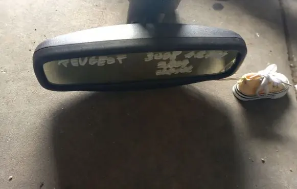 Peugeot 307 Rear view mirror (interior) 015905