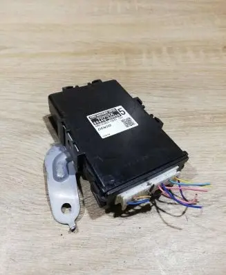 Toyota Yaris Other control units/modules 896900d050 mb1028500830