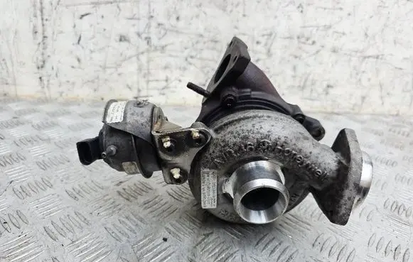 Audi A4 S4 B8 8K Turbo 03L145721A