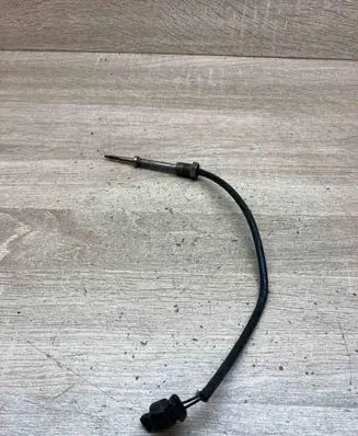 Exhaust gas temperature sensor