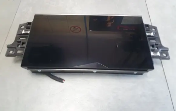 Audi Q8 Screen/display/small screen 4M8919605M