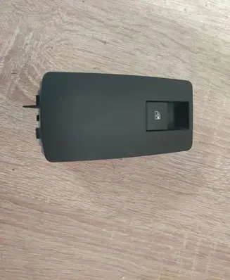 Opel Insignia A Electric window control switch 13301886